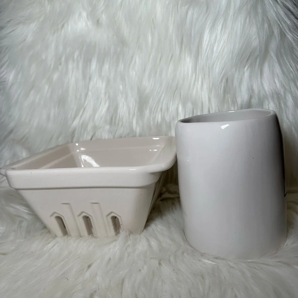 Rae Dunn Large Berries Basket